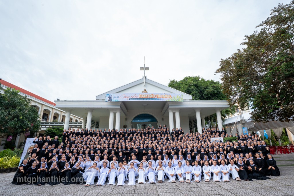 NIỀM VUI HẠNH NGỘ NGÀY HỘI GIA ĐÌNH LẦN 1