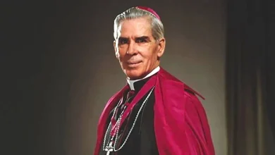 duc-hong-y-tagle-chu-su-thanh-le-tuyen-phong-chan-phuoc-cho-tong-giam-muc-fulton-sheen